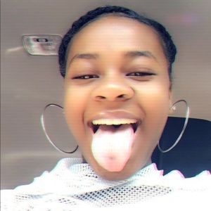 Meet your Posher, Ulyssia